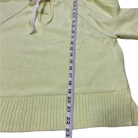 Anthropologie Emily Cotton Sweater Tie at Neck Back - Picture 10 of 10